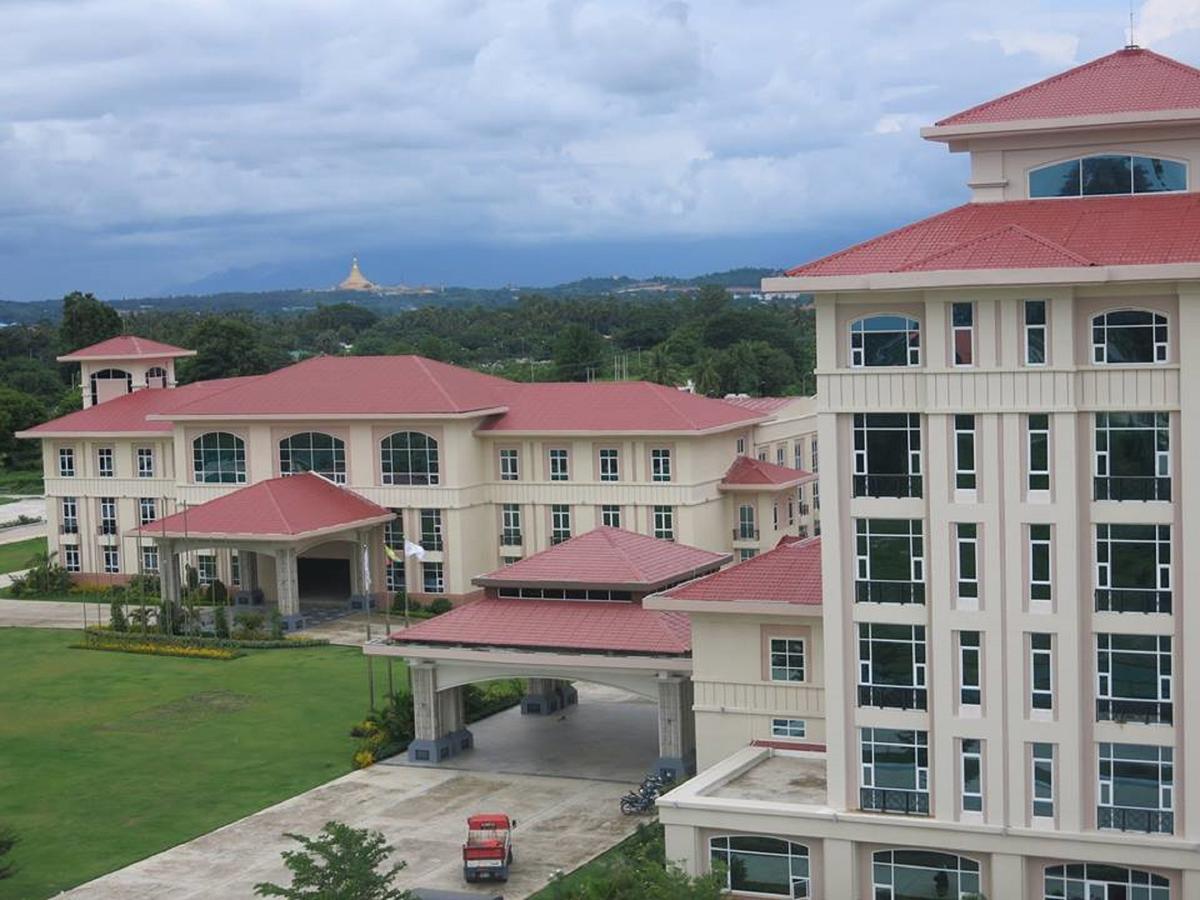 The Hotel Grand Ace Naypyidaw Exterior foto
